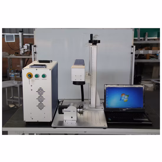 3D-UV-CO2-Faser-Autofokus-Lasermarkierungsgerät / Gravieren / Gravieren / Gravieren / Schweißen / Reinigen / Laserschneidemaschine für Kohlenstoff- / Edelstahl-Lasermarkierungsmaschine